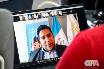 Acercamiento con el Consejo Nacional de Adopciones de Guatemala